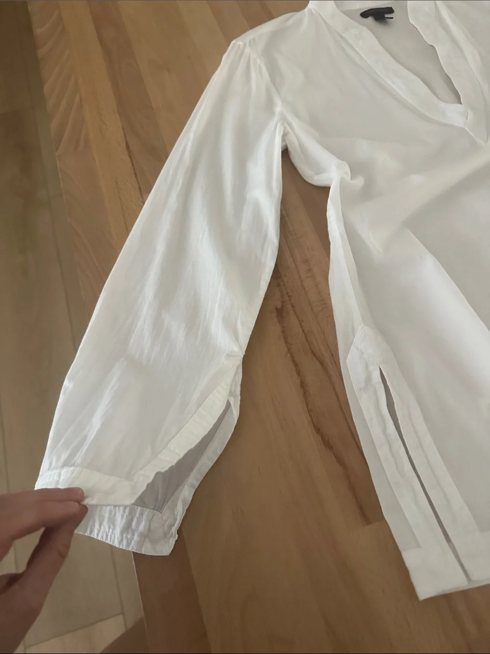 Tommy Hilfiger White Long-Sleeve V-Neck Tunic/Cover-up